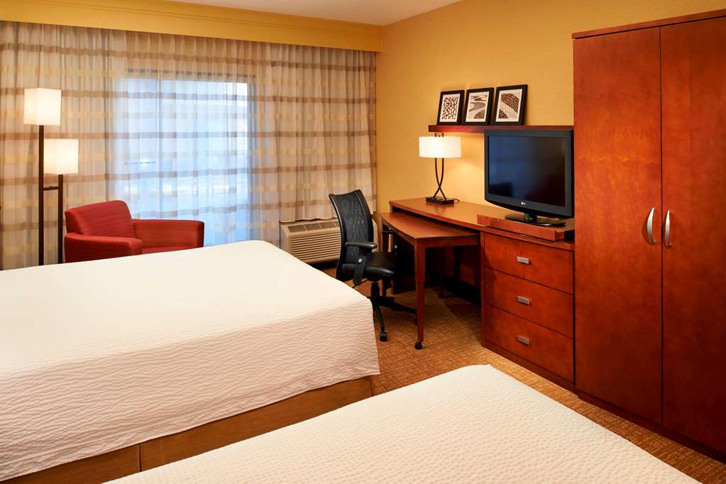 Sonesta Select Detroit Auburn Hills - photo 12