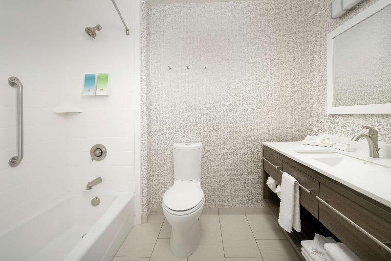 Home2 Suites by Hilton Longmont - photo 25