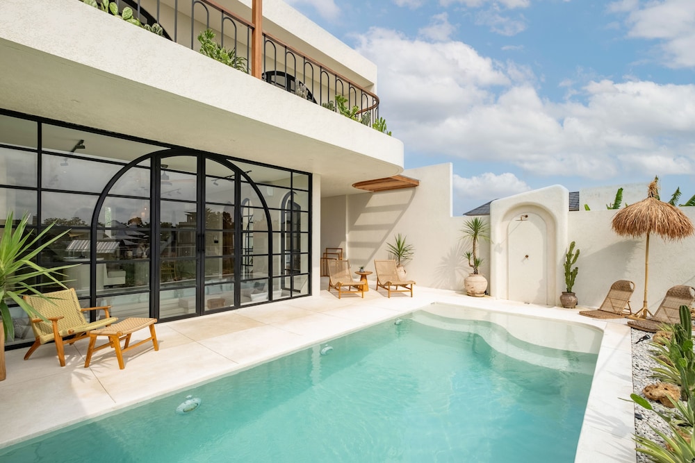 Villa The Santé — 4-Star Luxury Hotel in Canggu, Indonesia