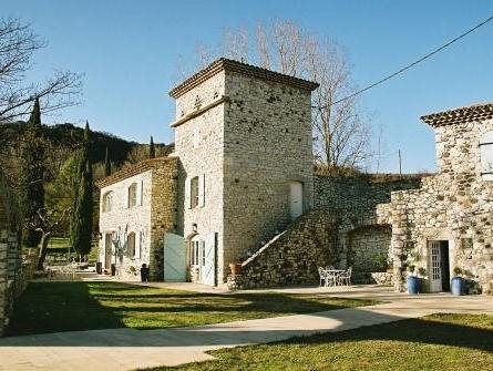 La Cardinale - carbon neutral hotel in Le Pouzin