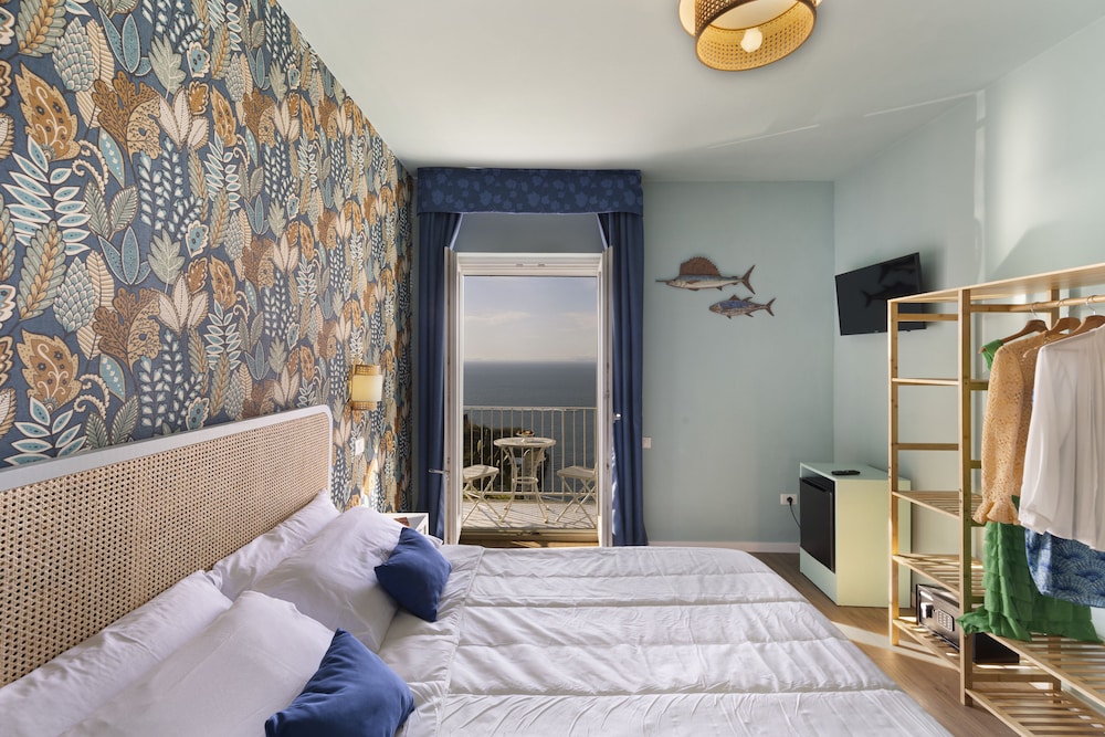 Hotel Villa Lubrense in Massa Lubrense, Italy