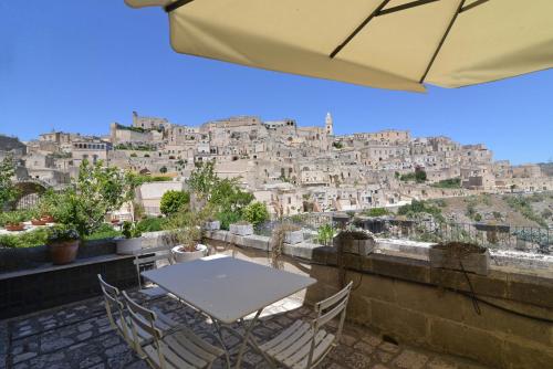 La Corte Dei Pastori — 4-Star Luxury Hotel in Matera, Italy