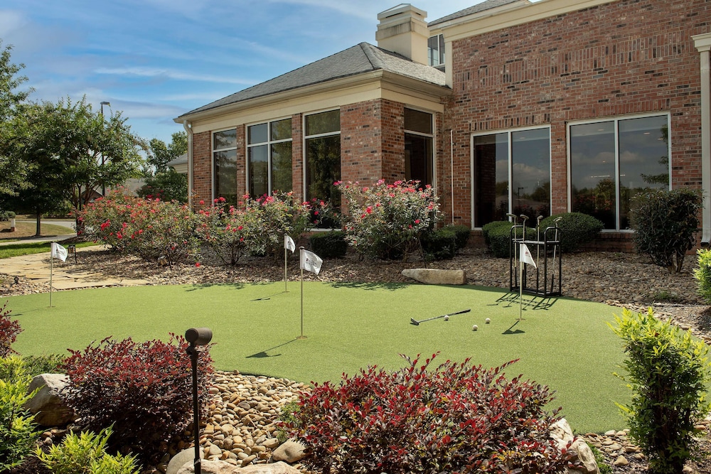 Hilton Garden Inn Charlotte Mooresville - photo 23