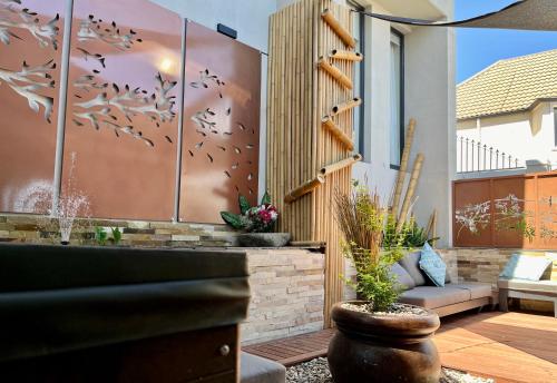 Pepper House Villa Housekeeper heated pool Hot tub backup solar and water systems