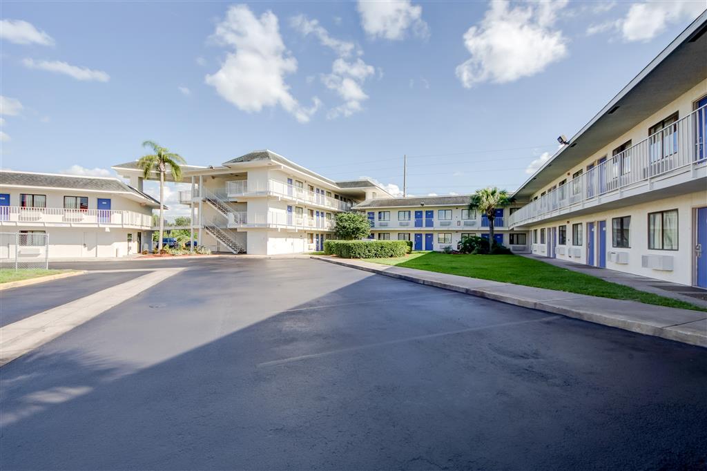 Motel 6 Lakeland FL - photo 6