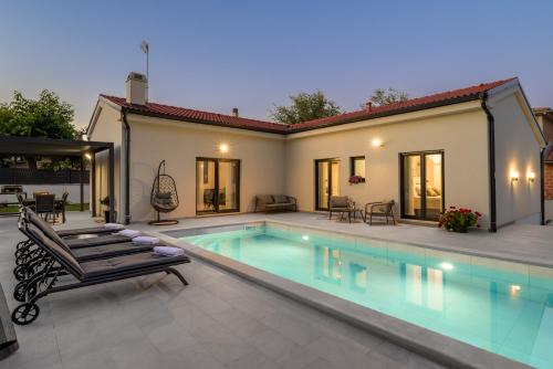 Papaya Beach Studios - carbon neutral hotel in Tarifa