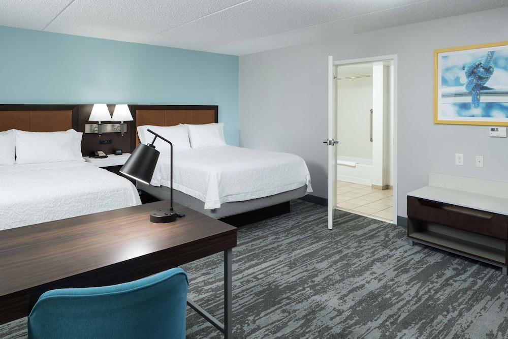 Hampton Inn & Suites Panama City Beach Pier Park Area - photo 11