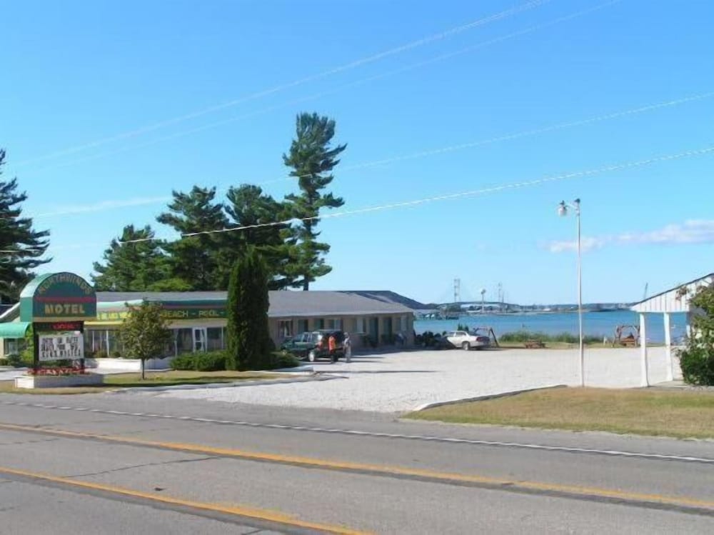 Northwinds Motel - photo 28