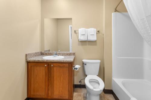 Risewell Kitchen Suites Pleasanton - photo 12