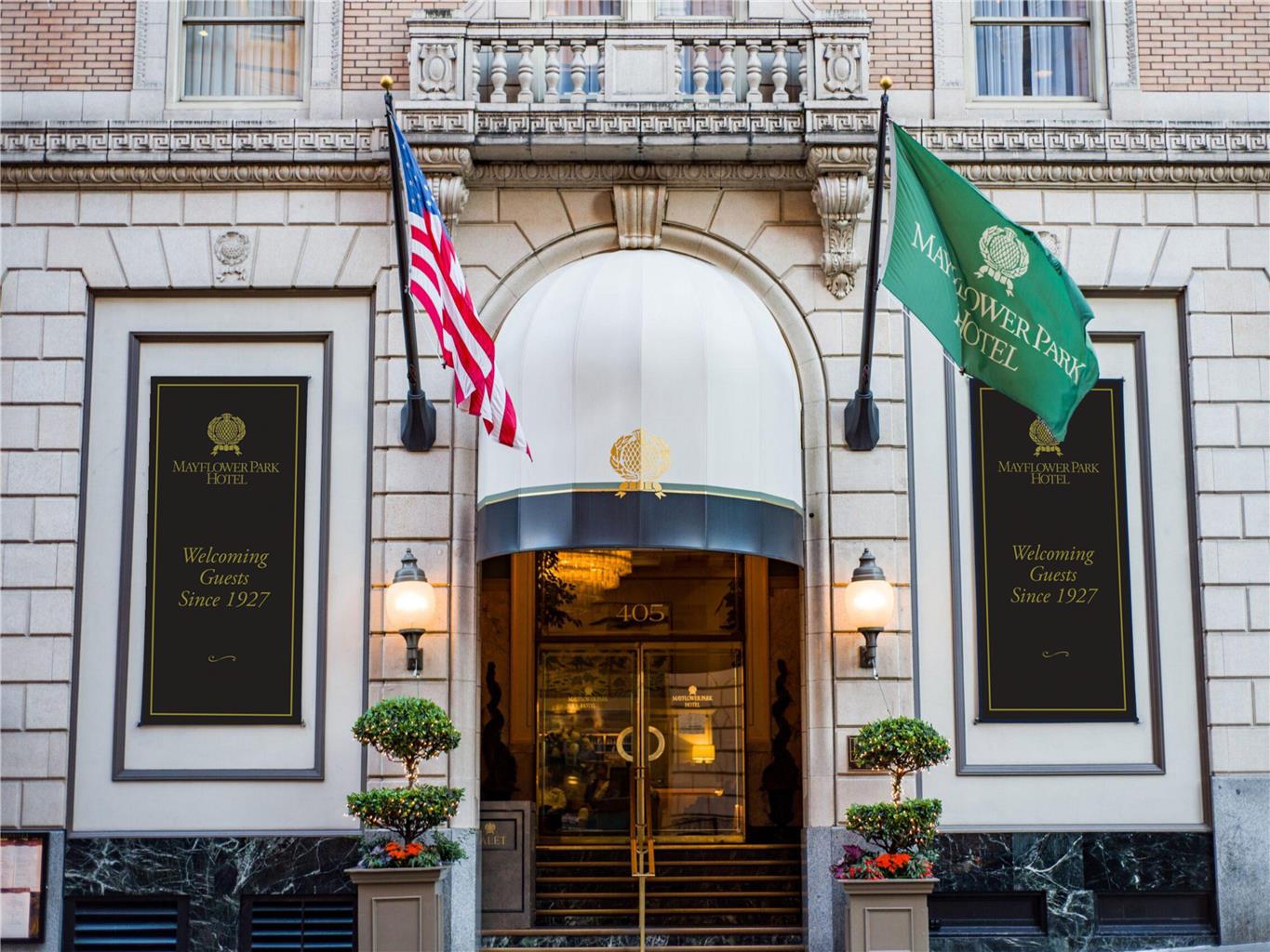 Mayflower Park Hotel — 4-Star Luxury Hotel in Seattle, United States