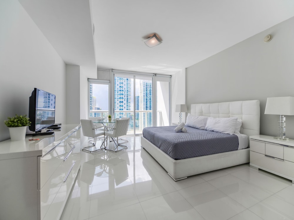 Icon Tower 3 - photo 21