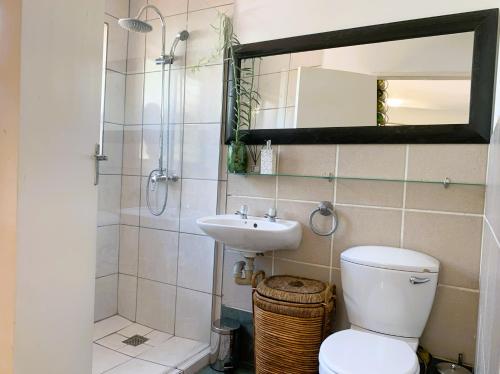 Apartment with garden
