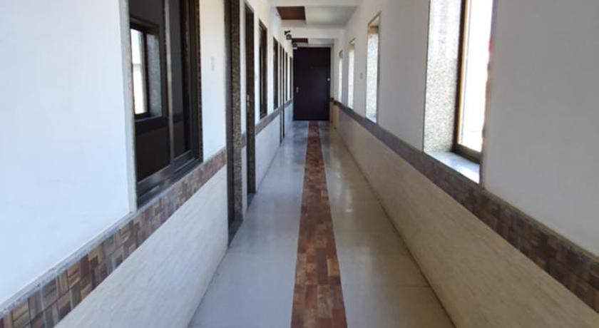 Hotel Manuhar Inn — Barmer — photo 3