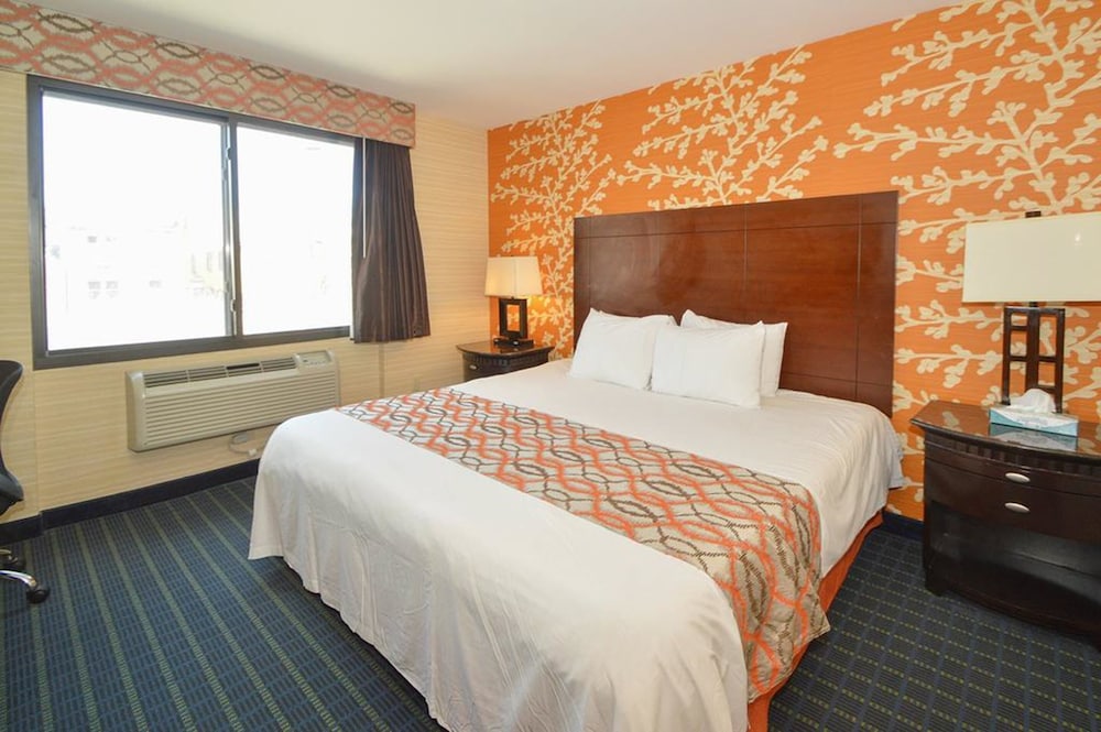 Corona Hotel — hotel in Corona