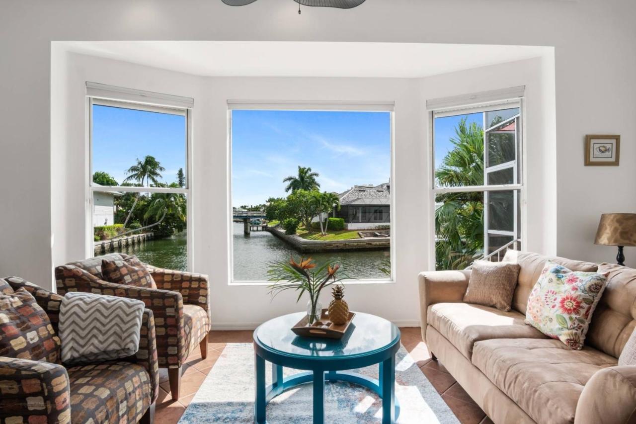 Manatee Manor in Marco Island, United States