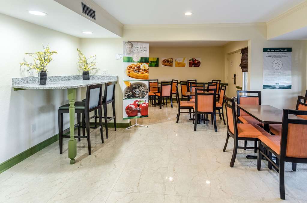 Quality Inn Tanglewood - photo 35
