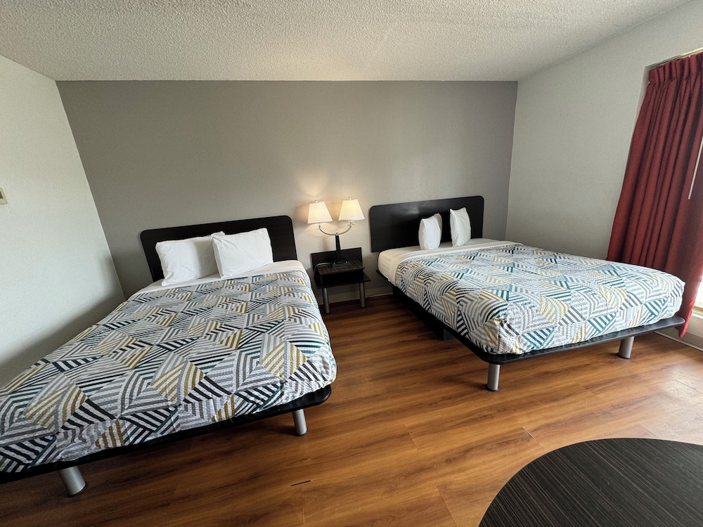 Motel 6 Butte MT Historic City Center - photo 8
