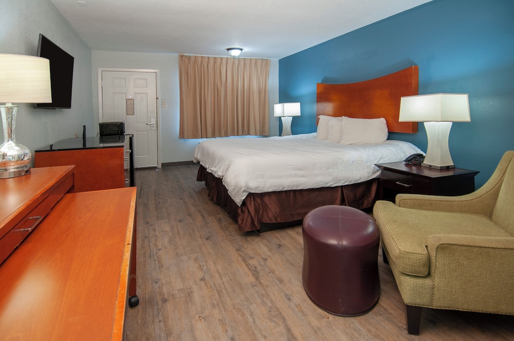 Best Price Motel and Suites - photo 8