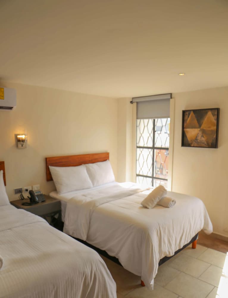 Hotel Urban