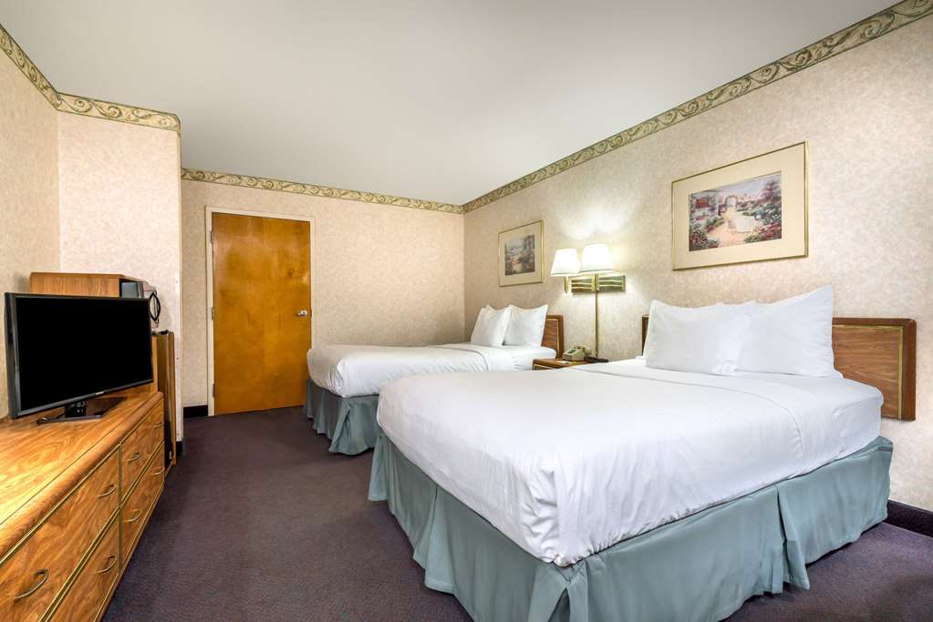 Days Inn by Wyndham Vineland - photo 6