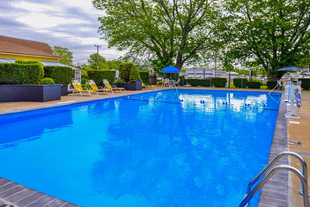 Rodeway Inn Orleans Cape Cod - photo 44