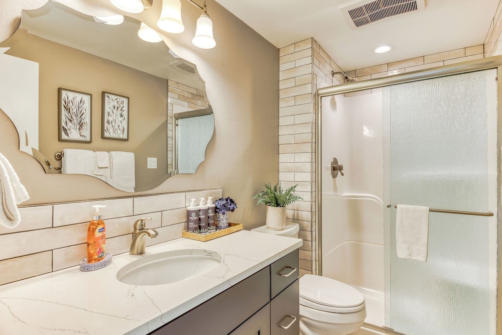 Sand & Sea Resort Condominiums - photo 867