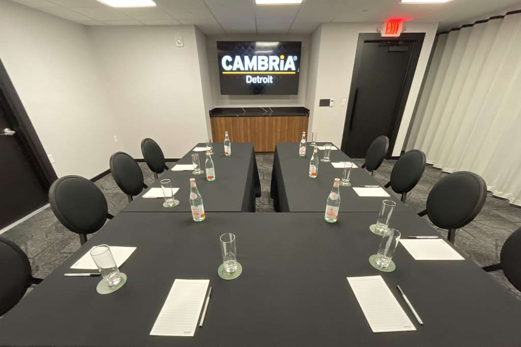 Cambria Hotel Detroit Downtown - photo 40