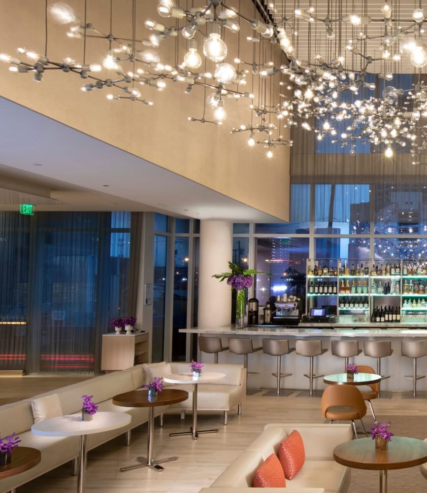 HALL Arts Hotel Dallas Autograph Collection - photo 90