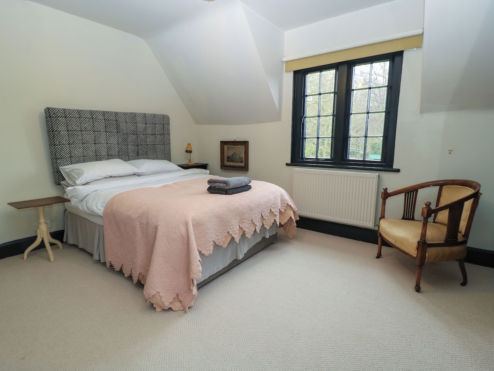 The Gables — Bridgwater — photo 4