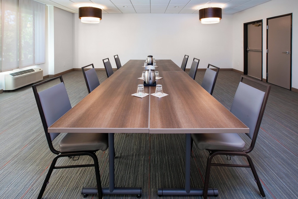 EVEN Hotel Ann Arbor S University Area by IHG - photo 39