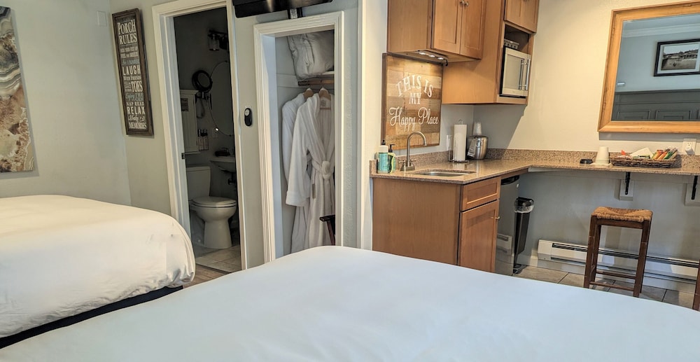 Capitola Hotel - photo 29