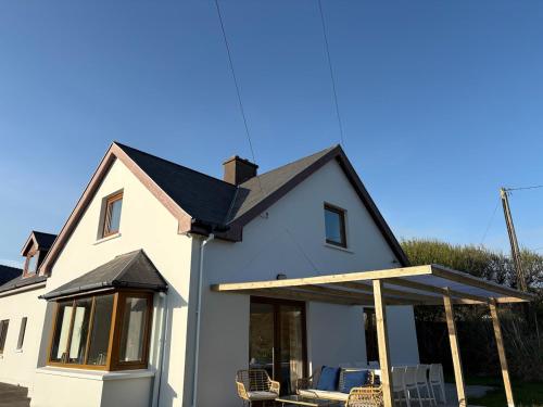 Luxurious large West Cork property with seaviews in Skibbereen, Republic of Ireland