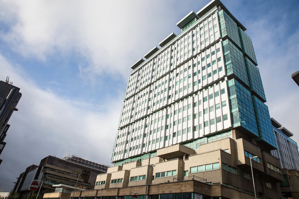 Local Stayz Bothwell Apartment — 4-Star Luxury Hotel in Glasgow, United Kingdom