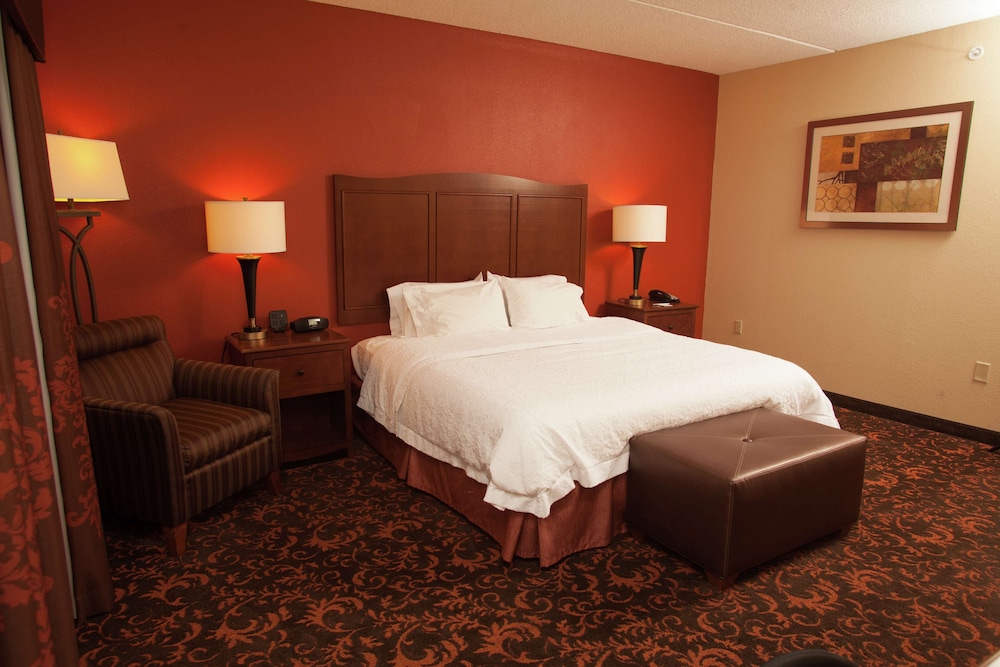 Hampton Inn Elmira Horseheads - photo 29