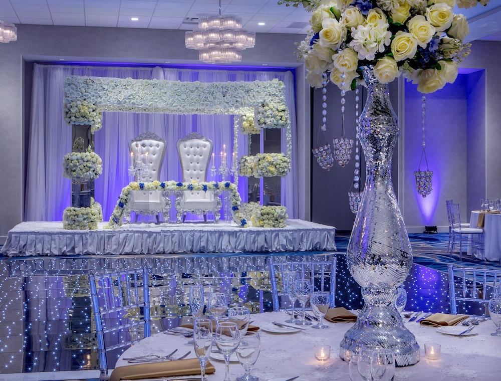 Crowne Plaza Boston Woburn by IHG - photo 35