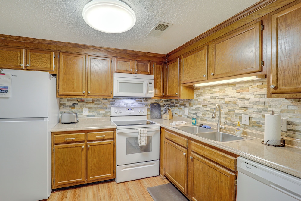 Sugar Top Resort Condo w Indoor Pool: 3 Mi to Ski - photo 10