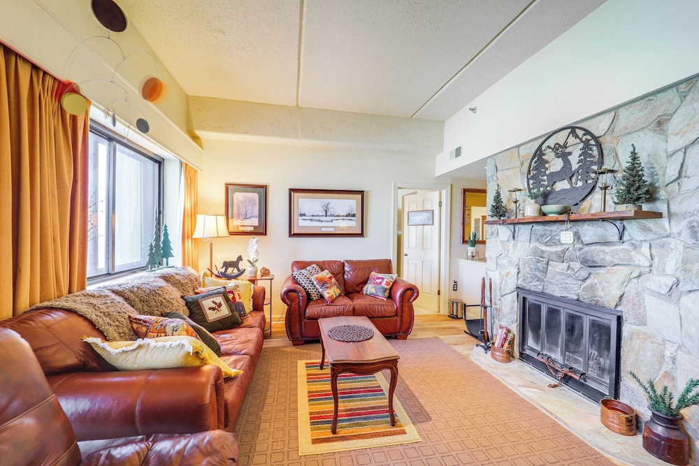 Sugar Mountain Resort Condo by Hiking & Wineries - photo 3