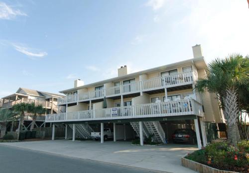 McGraw by Bryant Real Estate in Wrightsville Beach, United States