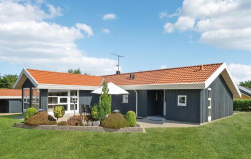 Lovely Home In Glesborg With Kitchen — 5-Star Luxury Hotel in None, Denmark