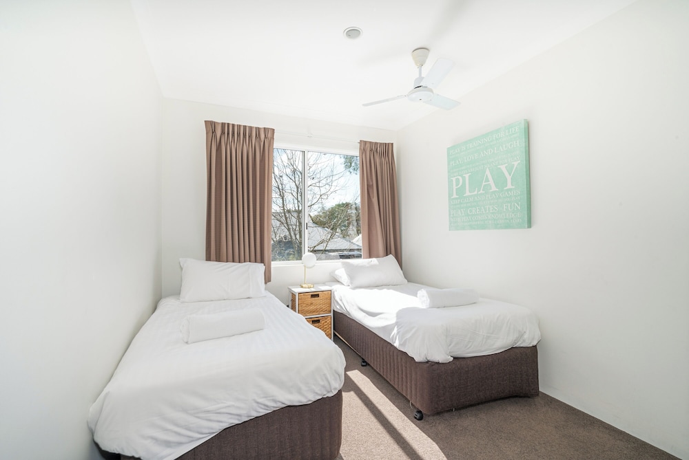 Abby s Beach Villa — Broadwater — photo 4