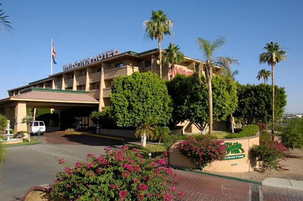 Yuma Inn & Suites - photo 27