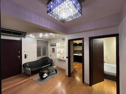 Margaritas' Suites Viktoria Square — 4-Star Luxury Hotel in Athens, Greece