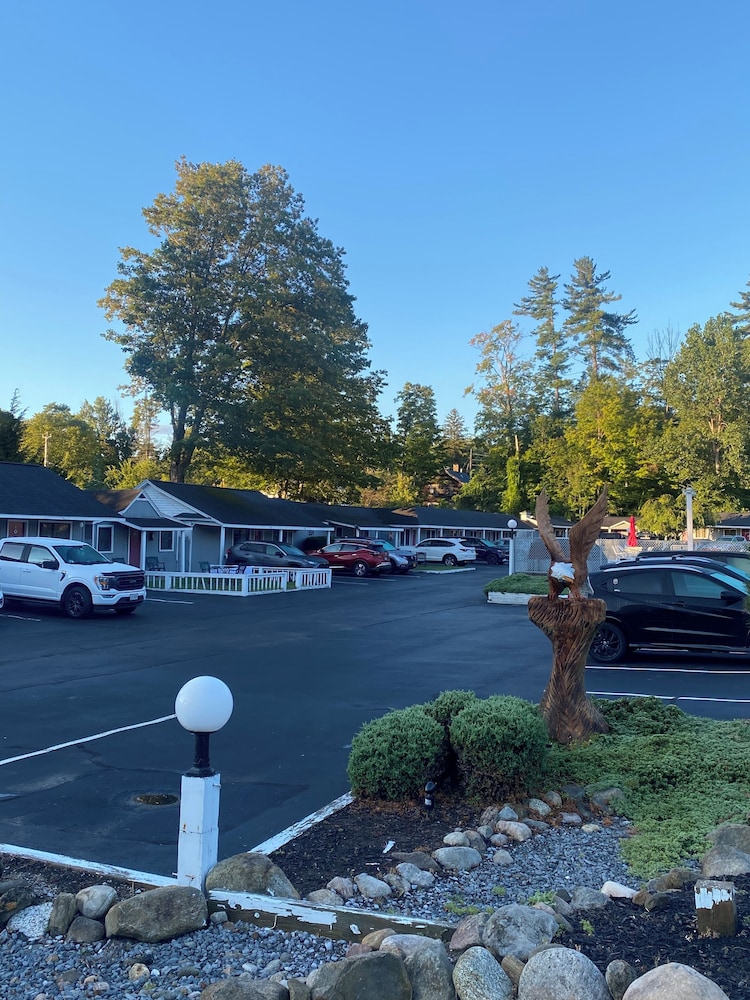Barberry Court Motel - photo 32