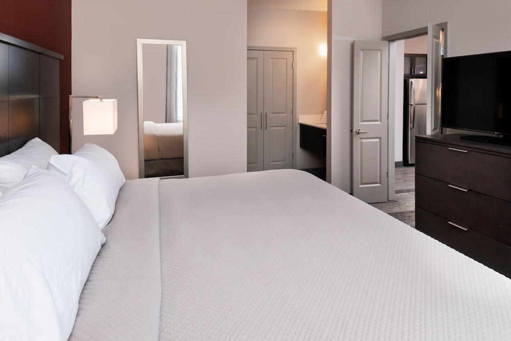 Staybridge Suites Lake Charles by IHG - photo 22
