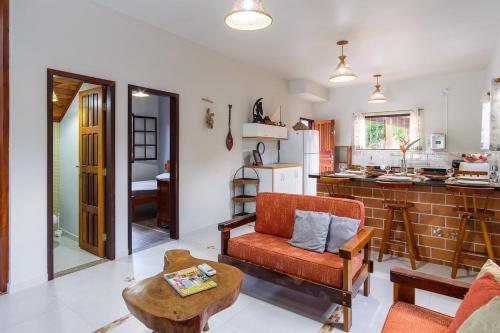 BH06 Barra Seca BH6: Gostosa Espaçosa Com Ar 200 mts da praia in Ubatuba, Brasil