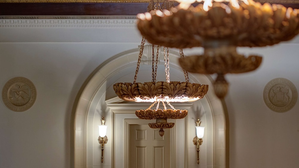 Amway Grand Plaza Curio Collection by Hilton - photo 87