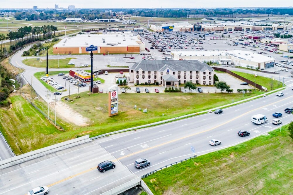 Regency Inn & Suites Biloxi - photo 34