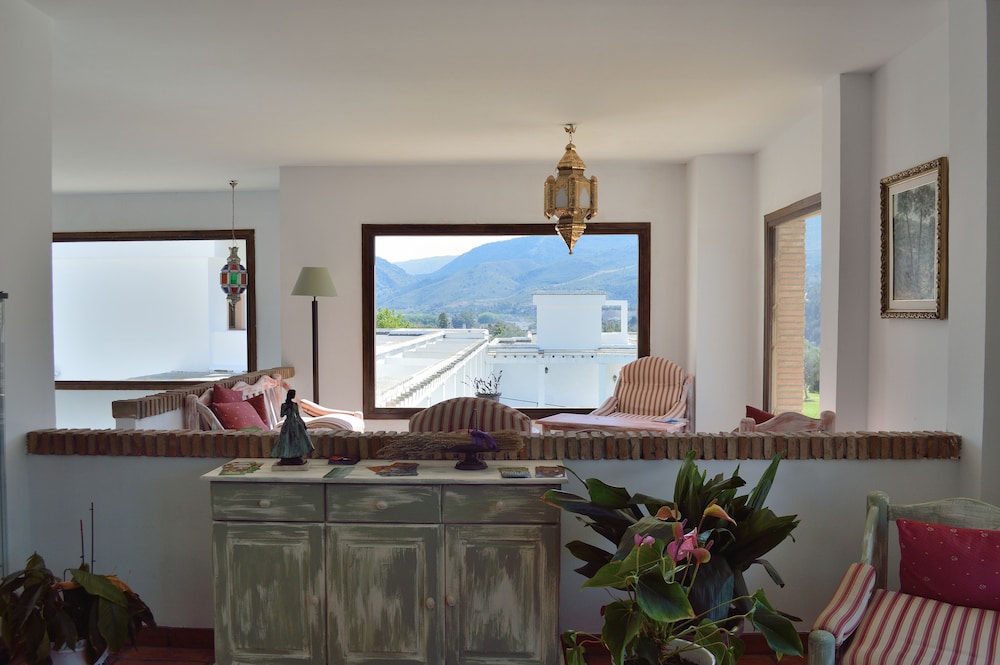 Hotel Taray Botanico — Orgiva — photo 3