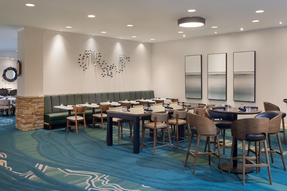 Embassy Suites by Hilton San Marcos Hotel Conference Center - photo 46
