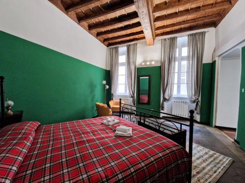 HOUSE piazza castello — 4-Star Luxury Hotel in Turin, Italy